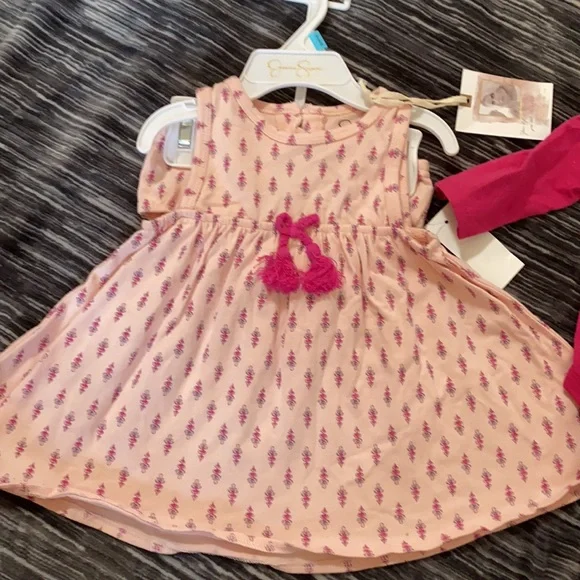 Jessica Simpson 3-6 months sets - Picture 2 of 8